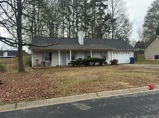 930 Century Oak Dr, Winder, GA 30680