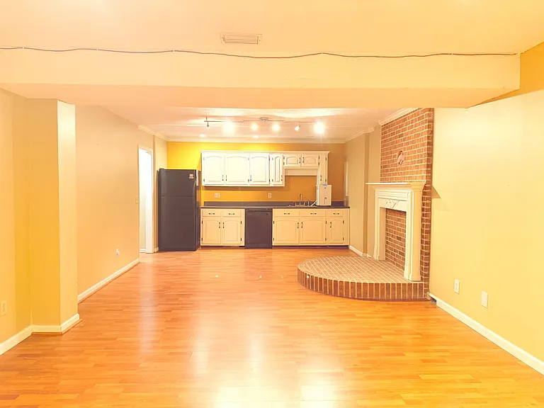 810 Lizabeth Dr — Photo 24
