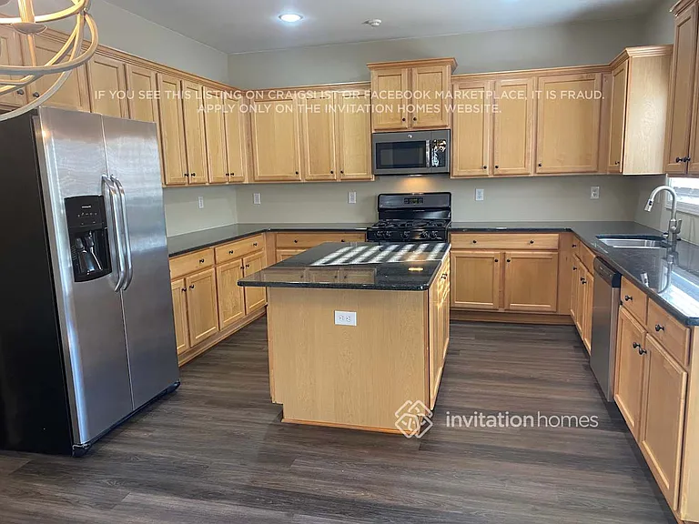 4001 Sedgewick Rd — Photo 3