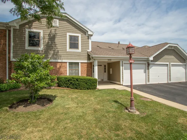 1418 Seven Pines Rd APT C2, Schaumburg, IL 60193