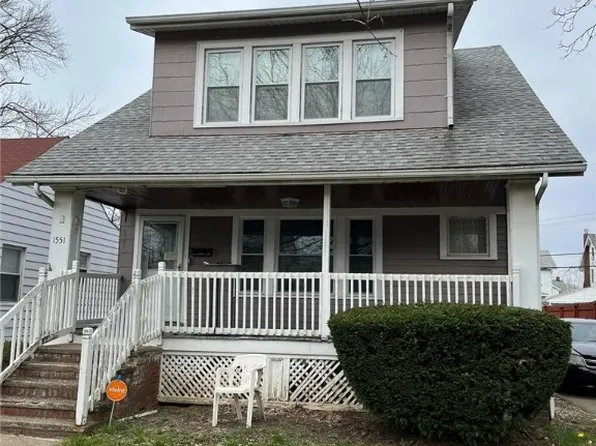 1551 E 195th St, Euclid, OH 44117