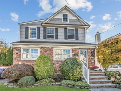 315 Horton Hwy, Mineola, NY, 11501