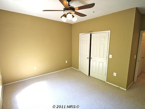5th image of 3021 Nicosh Cir Unit 1205