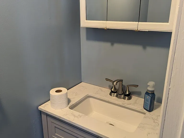 27 Starr Ave — Photo 18