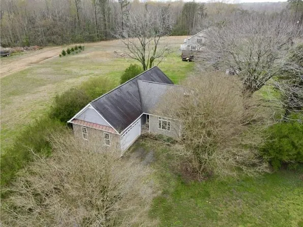 1049 Mila Rd, Heathsville, VA 22473