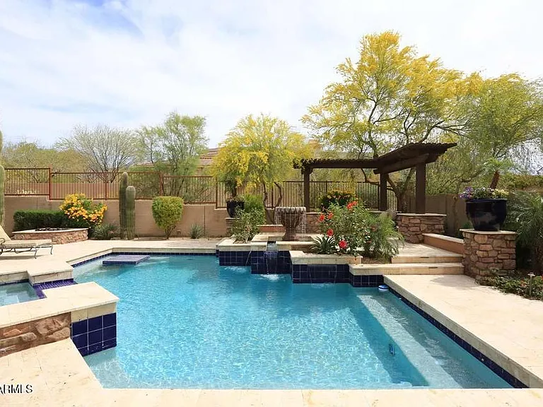 10121 E Ridgerunner Dr — Photo 47