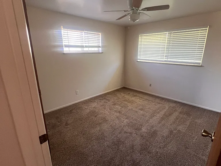 5585 E Yale Ave #2 — Photo 13