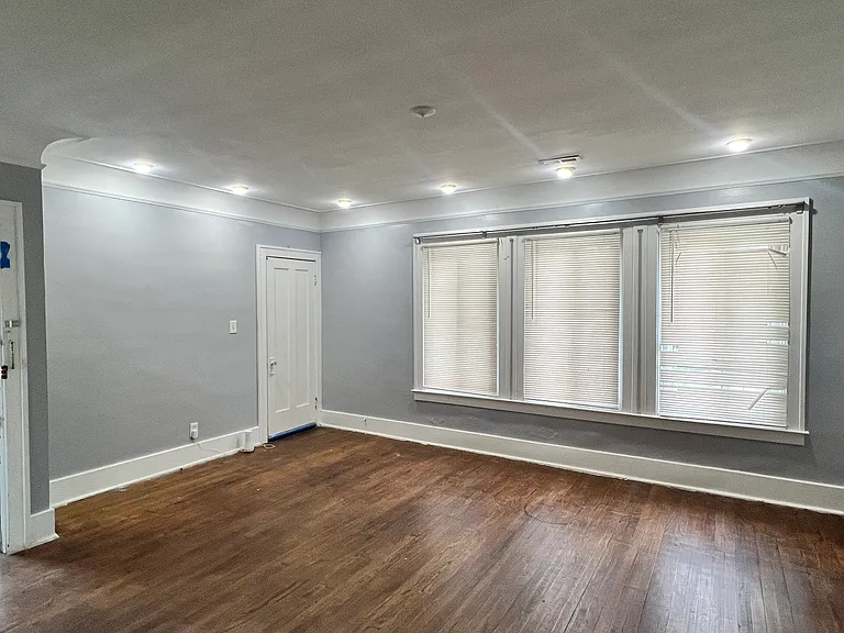 3337 Sturtevant St #3337 — Photo 6