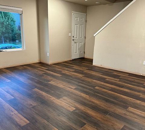 Entry level bonus room