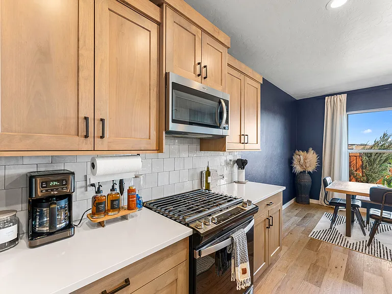 6308 S Rohanna Way — Photo 11