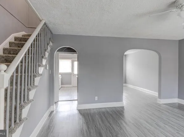 17 S Rosedale St, Baltimore, MD 21229