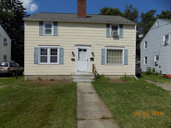 462 Ralph St