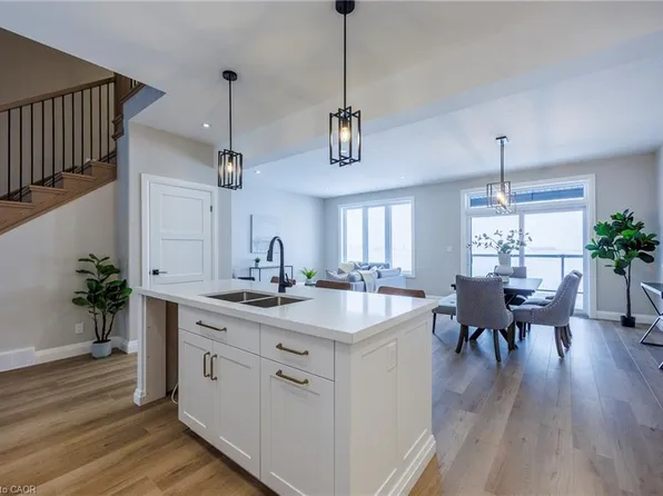 215 Lafayette St E, Haldimand County, ON N0A 1J0