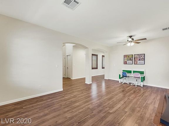 5th image of 4349 Santa Clarita Ave