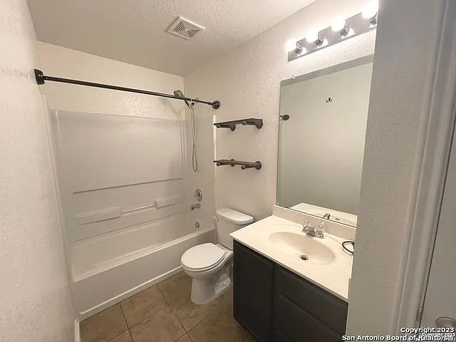 902 Sundance Hunt — Photo 21