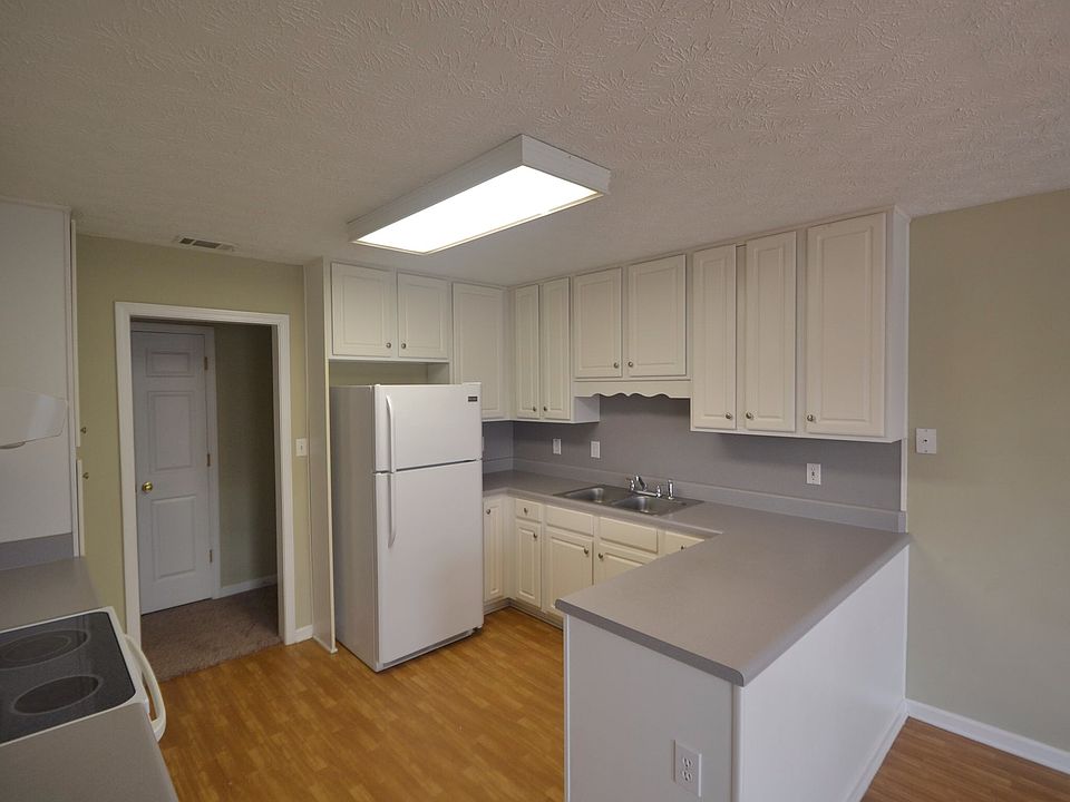 10 McIntosh Estates Dr, Sharpsburg, GA 30277 Zillow