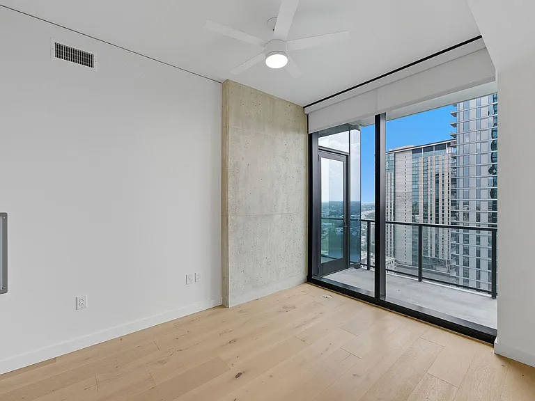 610 Davis St #3303 — Photo 14