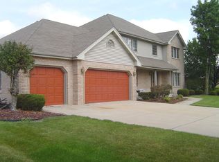 19452 Stonehenge Dr, Mokena, IL 60448