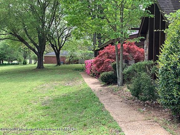 5th image of 8281 Jill Dr