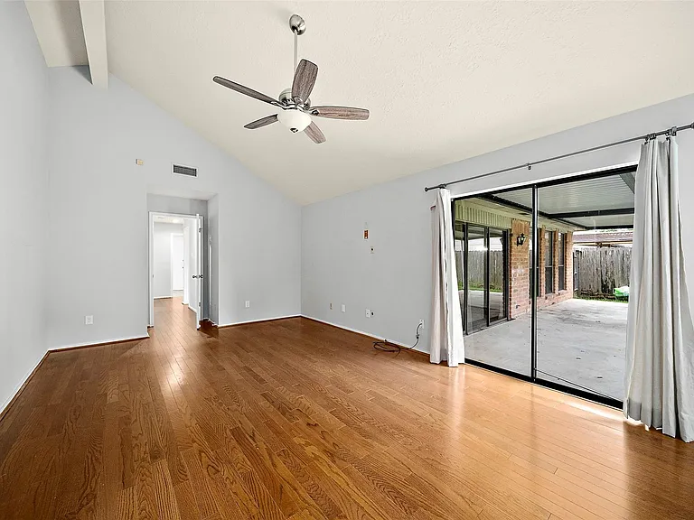 758 Rolling Mill Dr — Photo 15