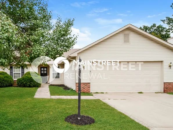 12250 Longstraw Dr, Indianapolis, IN 46236