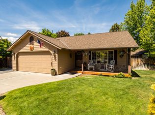 2020 NE Hall Cir, Bend, OR 97701