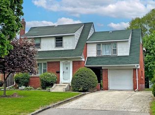 246 Waterloo Ave, Toronto, ON M3H 3Z4