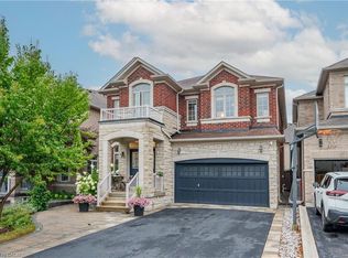 19 McKnight Ave, Hamilton, ON L8B 0R5