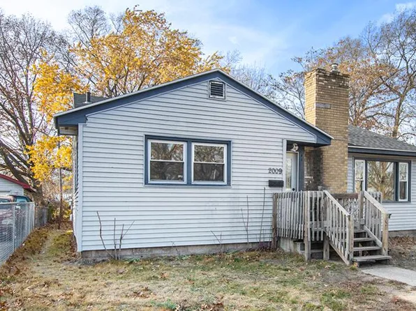 2009 7th St, Muskegon Heights, MI 49444