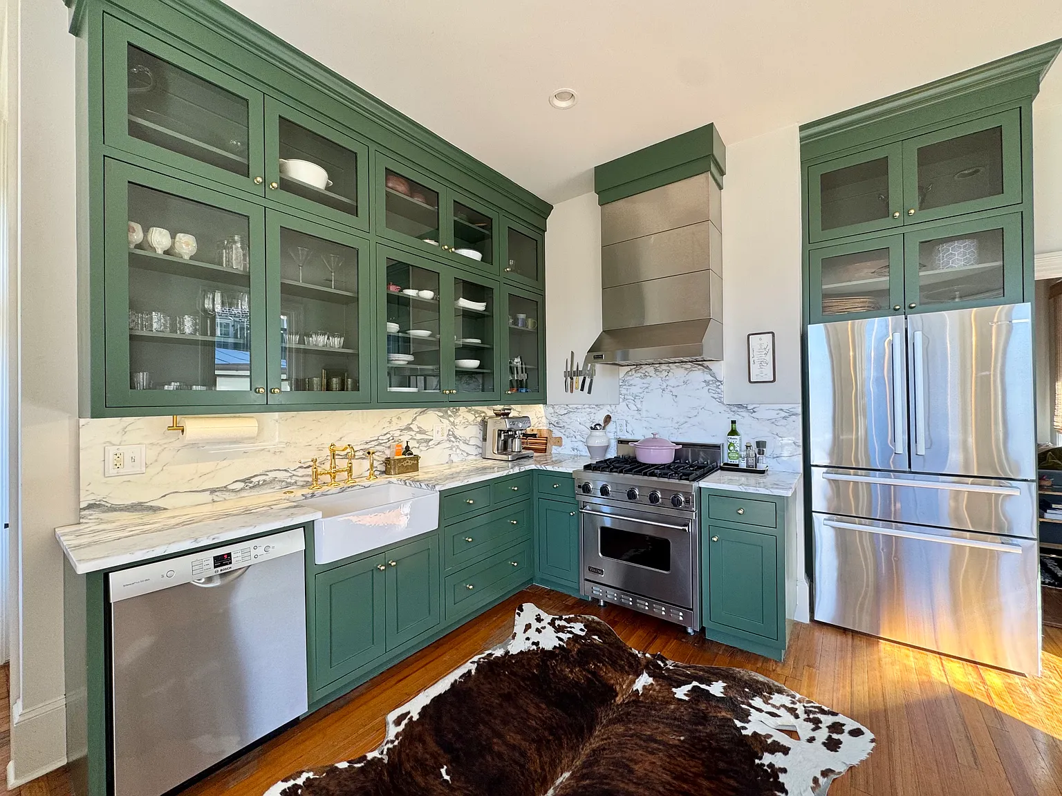 2 bed, 2.5 bath, 1820 sqft, $8,000 — Photo 4