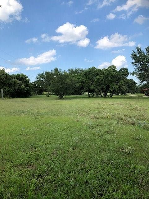 2nd image of 113 Deep Lake Cir