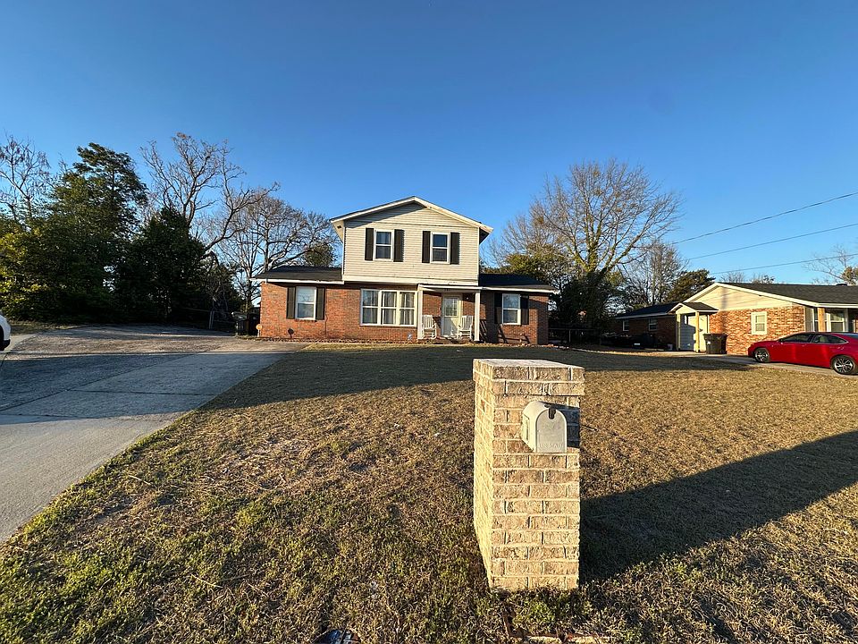1st image of 2811 Glenn Hills Drive