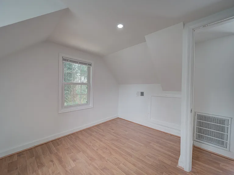 6625 Harrison Ln — Photo 17