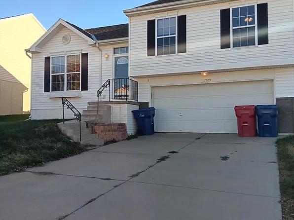 11209 Potter St, Omaha, NE 68142