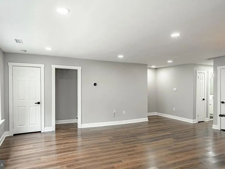 239 Smallwood Ct #239 — Photo 6
