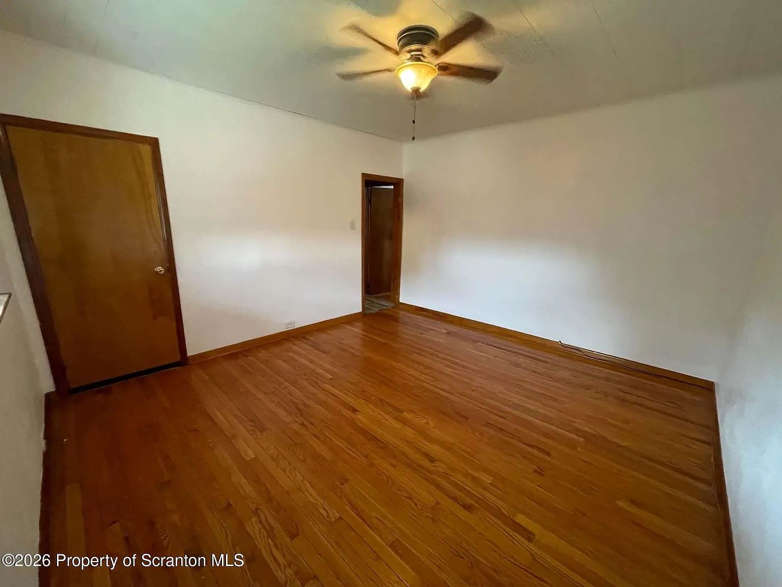 2 bed, 1.0 bath, 591 sqft, $1,100 — Photo 4