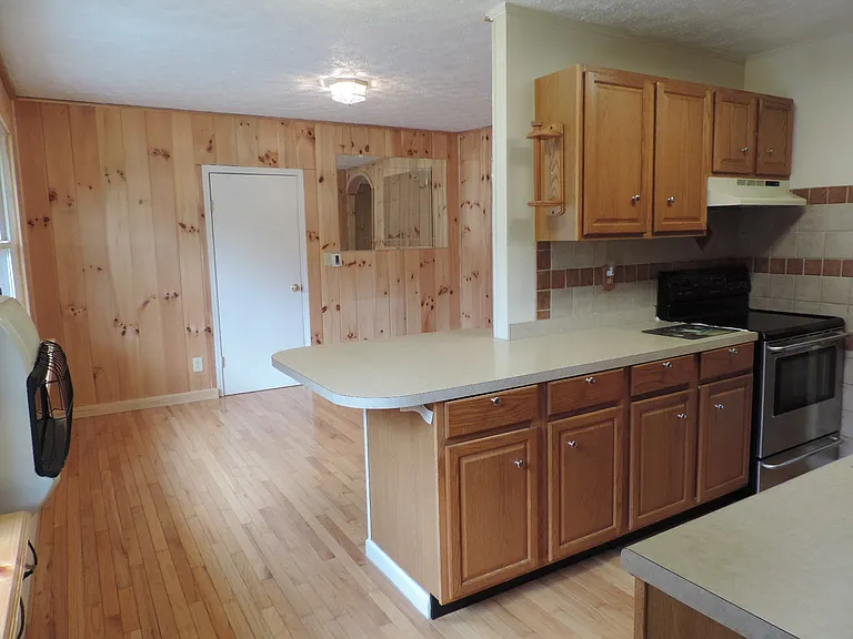 141 Cambar Ln — Photo 6