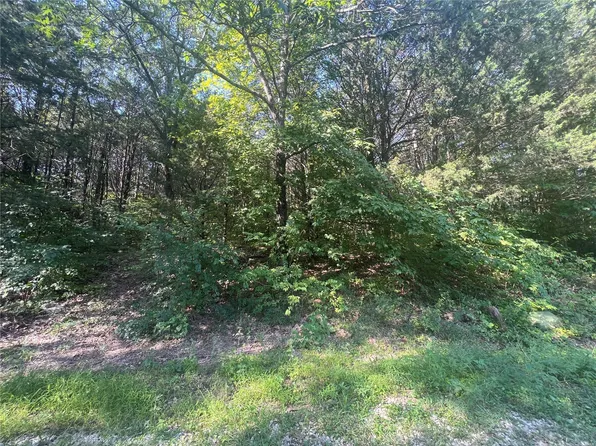 3759 Amy Ln, Pacific, MO 63069