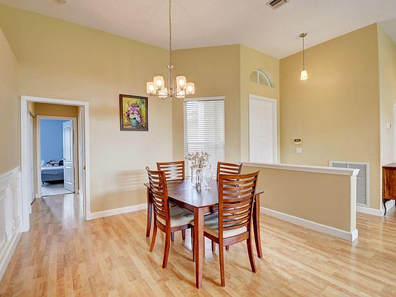 3rd image of 5738 Muirfield Village Cir