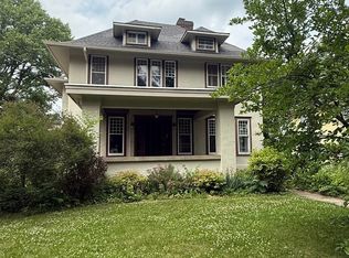 822 W Lincoln Blvd, Freeport, IL 61032