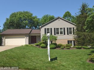 2580 Huntington Dr, Herndon, VA 20171