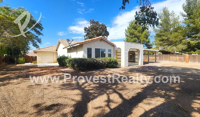 20403 Ochoa Rd — Photo 31