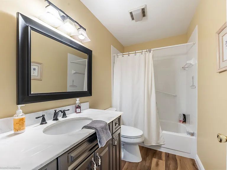 1801 Jamaica Way #331 — Photo 16