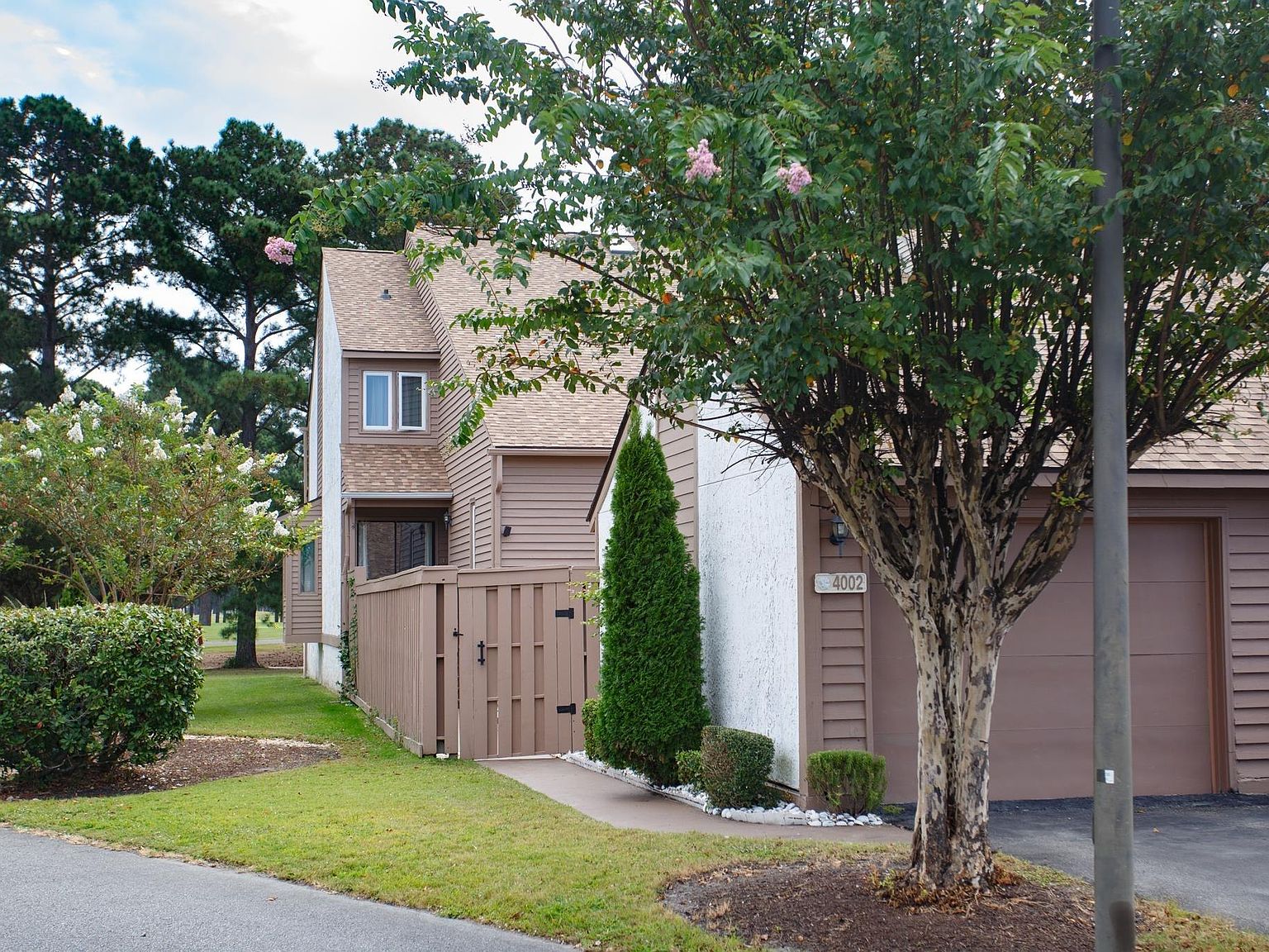 4002 Fairway Lakes Dr. #4002