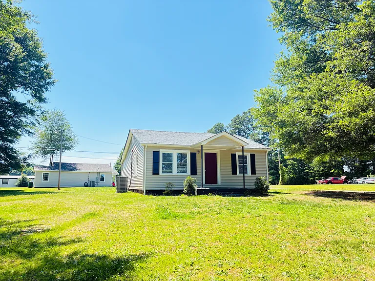 113 Bingo Ln — Photo 2