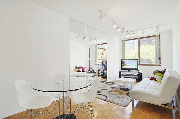 Rented by NY Best Homes Realty | media 23