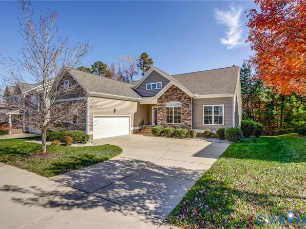 513 Totten Dr, Midlothian, VA 23112