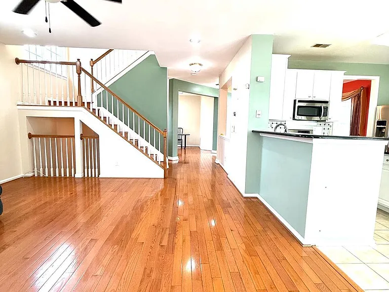 31 Hawthorn Dr — Photo 22