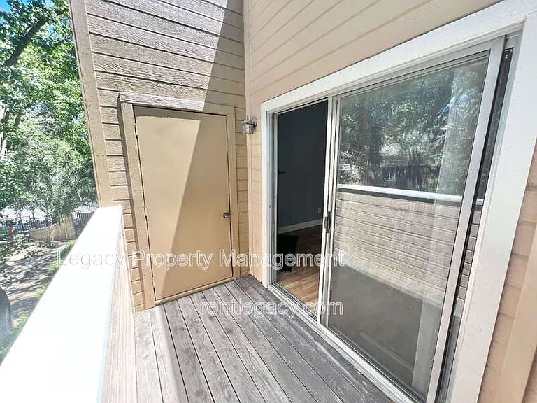 1019 Dornajo Way #266 — Photo 24