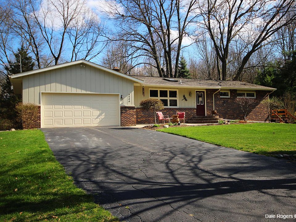 1st image of 9500 Vergennes St SE